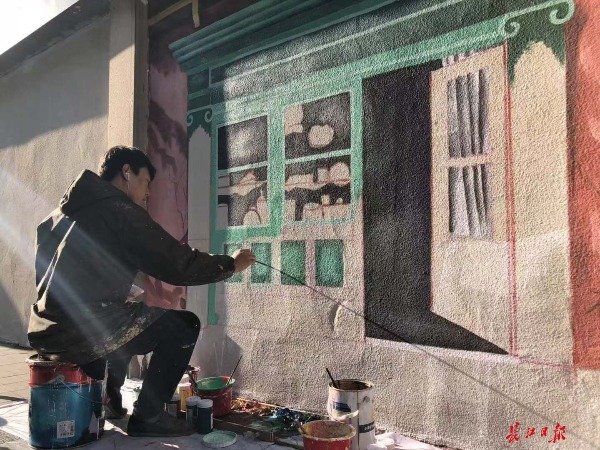又多一處自拍網(wǎng)紅景點(diǎn)，中山大道80多幅大型彩色墻繪本月面世(圖4)