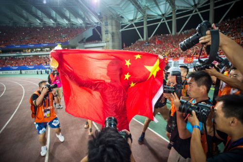 “四張成績單”交出高分答卷<br/>武漢體育中心獲評(píng)全區(qū)績效管理綜合考評(píng)立功單位(圖2)