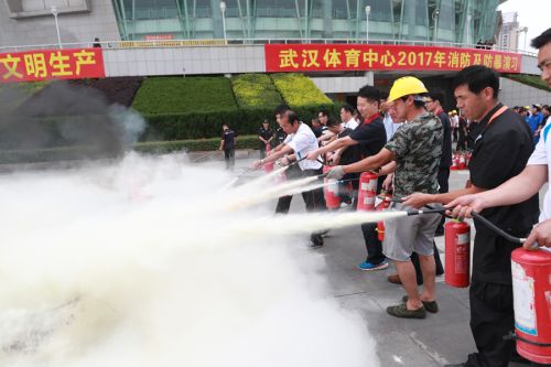“四張成績單”交出高分答卷<br/>武漢體育中心獲評(píng)全區(qū)績效管理綜合考評(píng)立功單位(圖4)