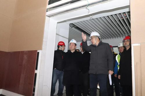 市委常委、宣傳部長張世華調(diào)研軍運會主媒體中心(圖3)