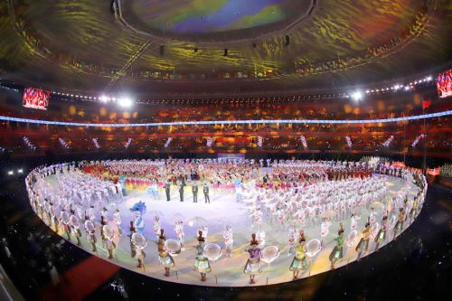 第七屆世界軍人運(yùn)動(dòng)會在武漢體育中心閉幕 許其亮孫春蘭出席(圖1)