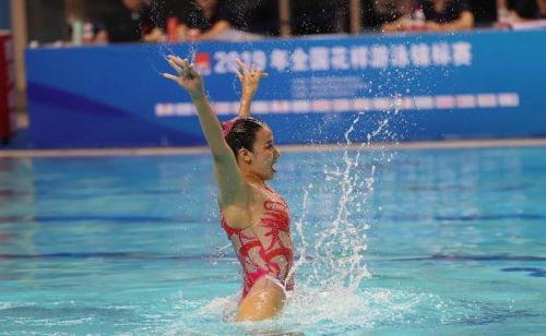 “水上芭蕾”究竟有多美？全國花樣游泳錦標賽武漢“綻放”（附精美圖集）